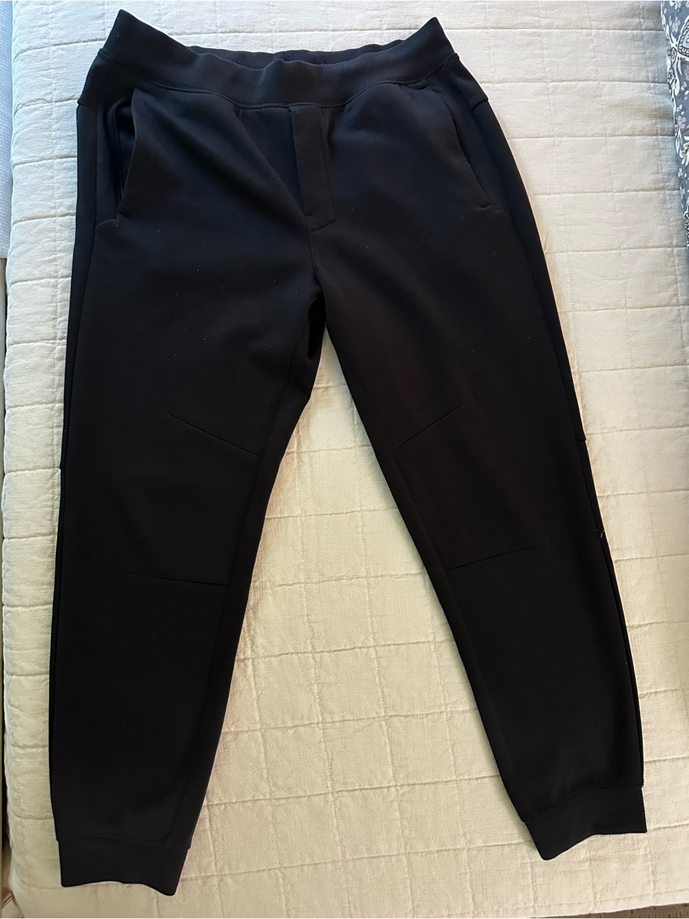 Men's Black Athletic Jogger Sweatpants PINNACLE JOGGER NWOT